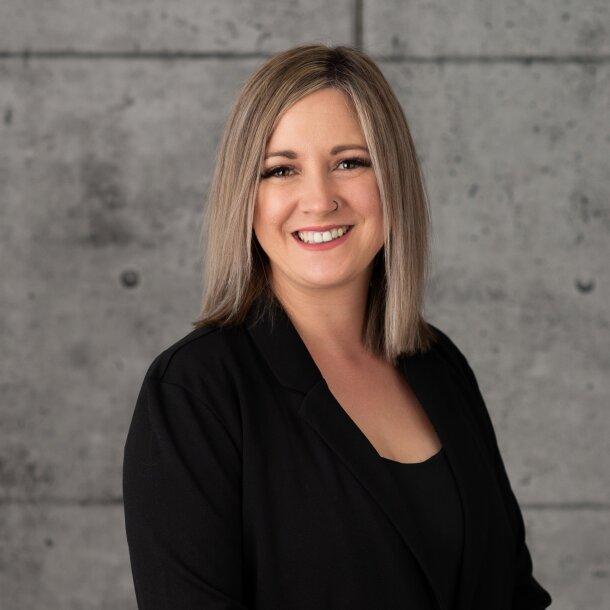 agent-Rebecca Mcfarlane